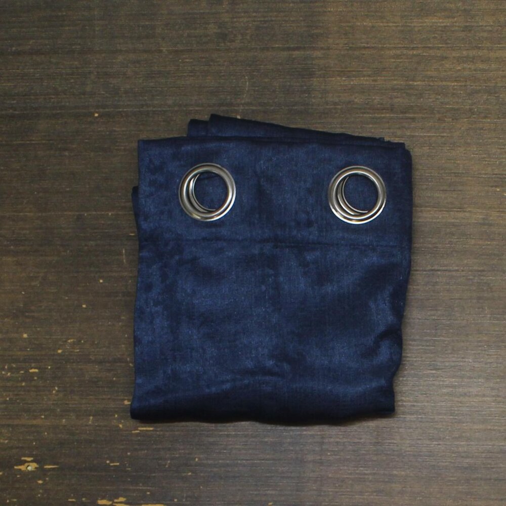 NEW ZUZIFY Grommet Blackout Curtain Panel Navy Blue 40x102